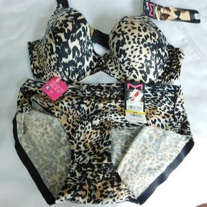 Maidenform lingerie~Bra & Panty~demi~leopard~36C M